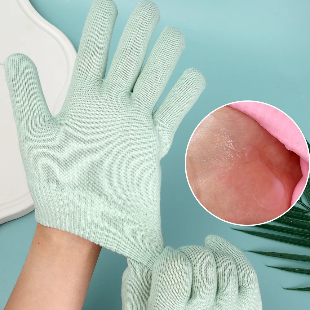 HydraGlow™ Spa Socks & Gloves