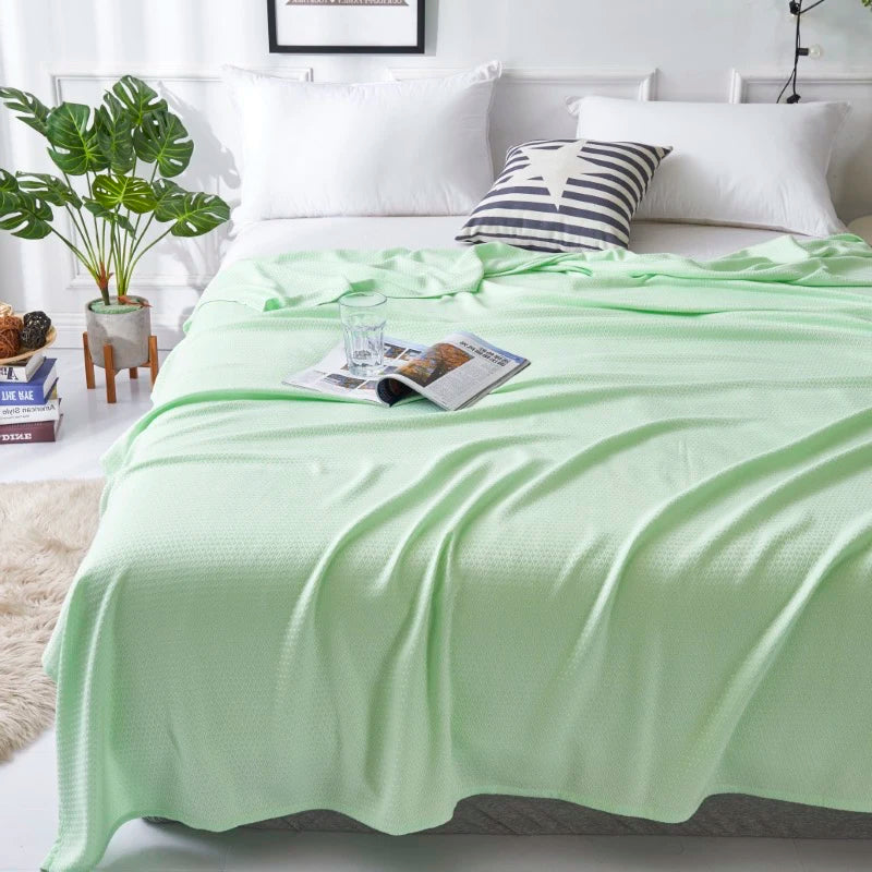 BambooCloud™ - Pure Bamboo Fiber Cooling Blanket | Lightweight Summer Quilt for Restful Sleep
