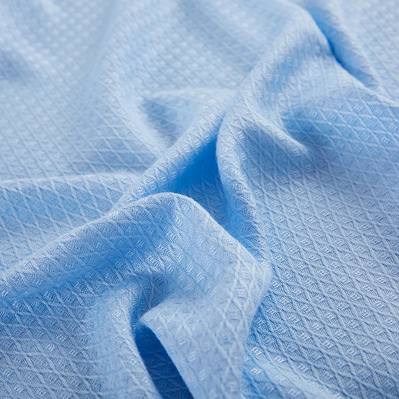 BambooCloud™ - Pure Bamboo Fiber Cooling Blanket | Lightweight Summer Quilt for Restful Sleep