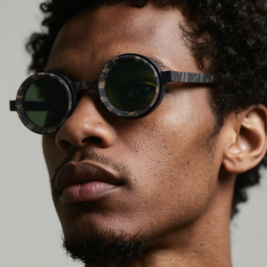 Fashion-G - Adjustable Darkening Sunglasses