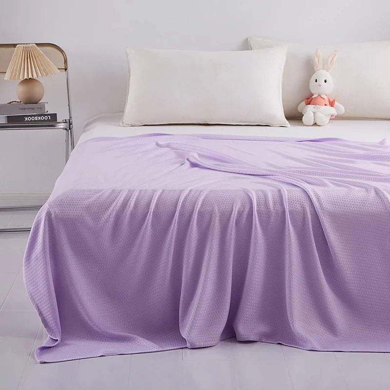 BambooCloud™ - Pure Bamboo Fiber Cooling Blanket | Lightweight Summer Quilt for Restful Sleep