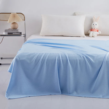 BambooCloud™ - Pure Bamboo Fiber Cooling Blanket | Lightweight Summer Quilt for Restful Sleep