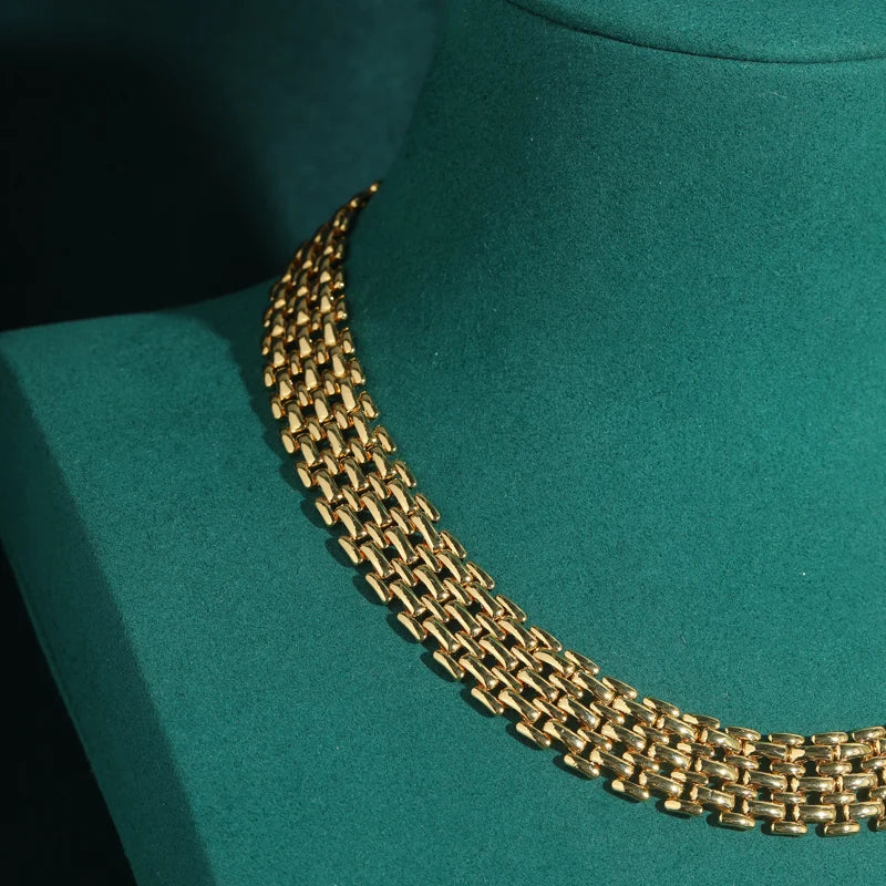 GoldenCollar™ - Vintage Box Chain Choker Necklace | Timeless Elegance & Antique Gold Craftsmanship